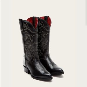 FRYE BRUCE PULL ON COWBOY BOOTS